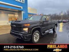 2026 Chevrolet Silverado 2500 HD Custom Truck