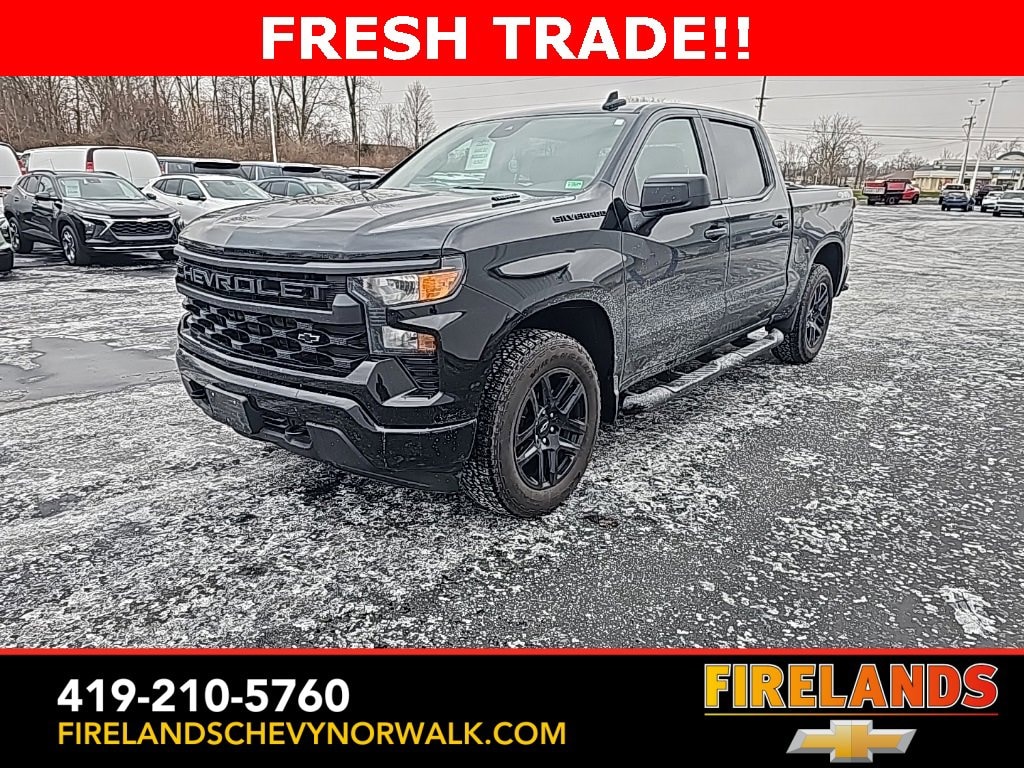 2026 Chevrolet Silverado 1500 Custom's photo