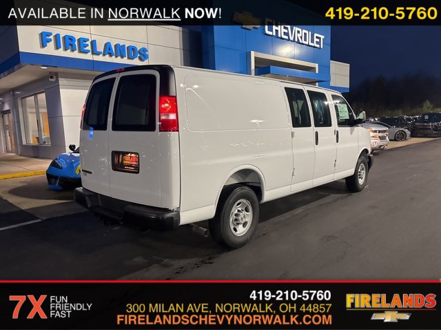 2025 Chevrolet Express Cargo 2500 Van photo 3