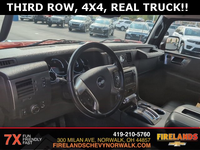 2008 Hummer H2 3/4 Ton Base photo 3