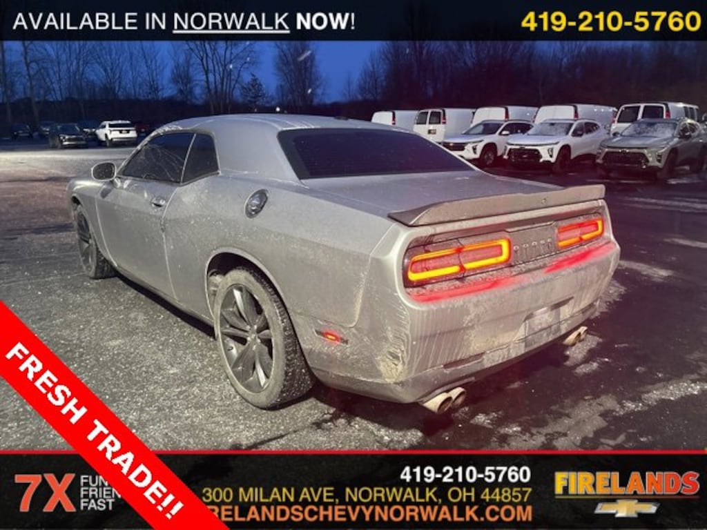 Used 2017 Dodge Challenger SXT
