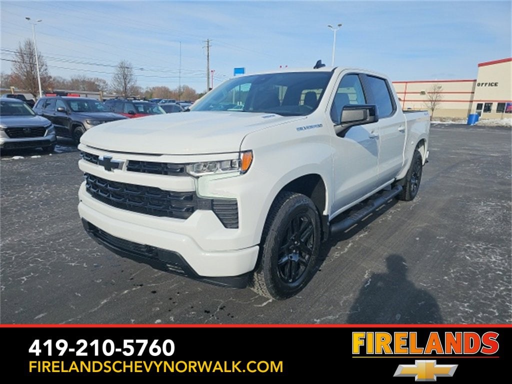 2026 Chevrolet Silverado Base's photo