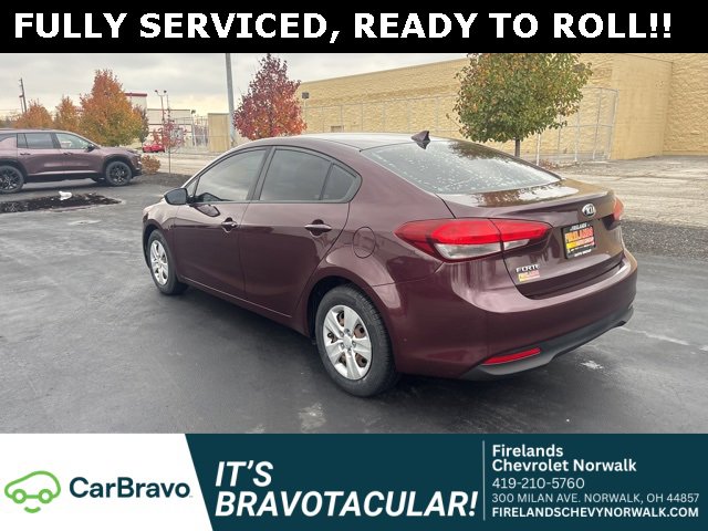 2018 Kia Forte LX Base photo 3