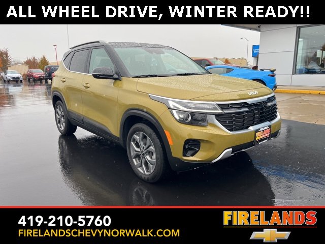 2024 Kia Seltos S's photo