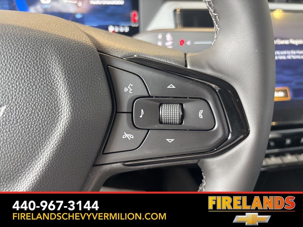 2027 Chevrolet Bolt RS - Photo 18