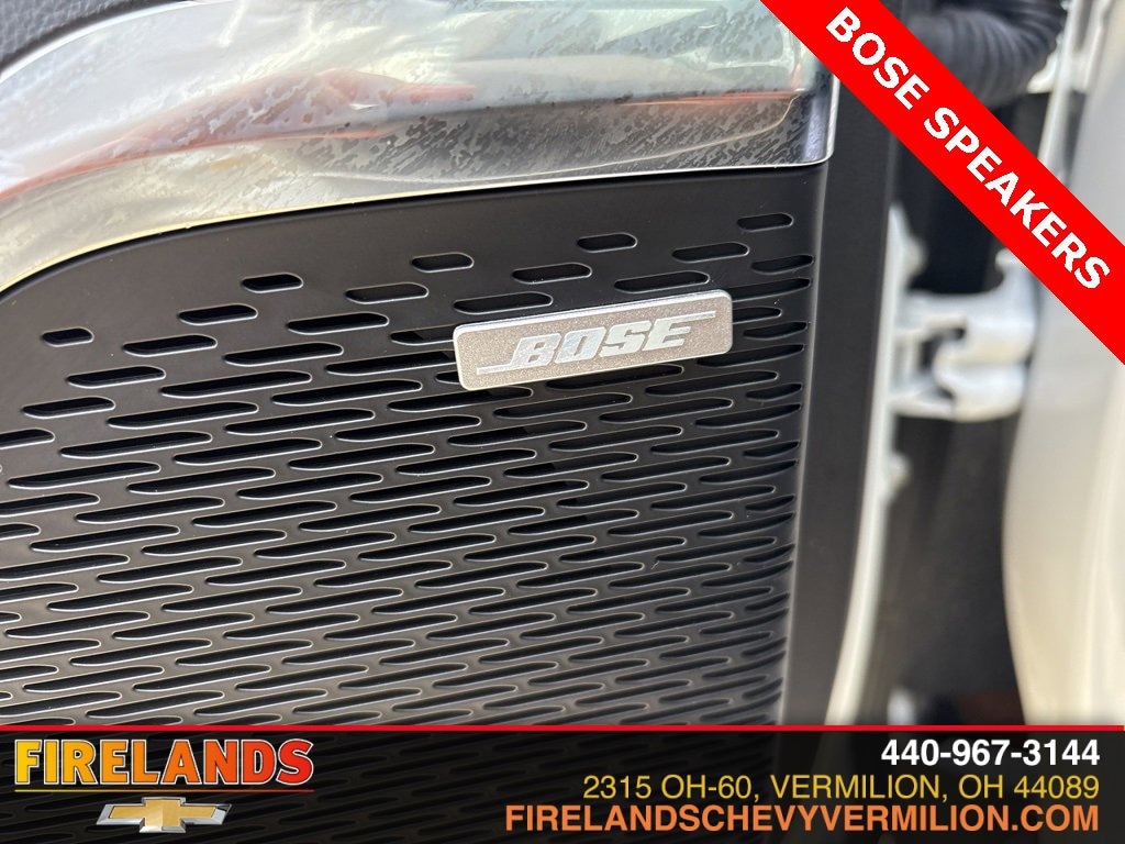 New 2025 Chevrolet Traverse LT SUV