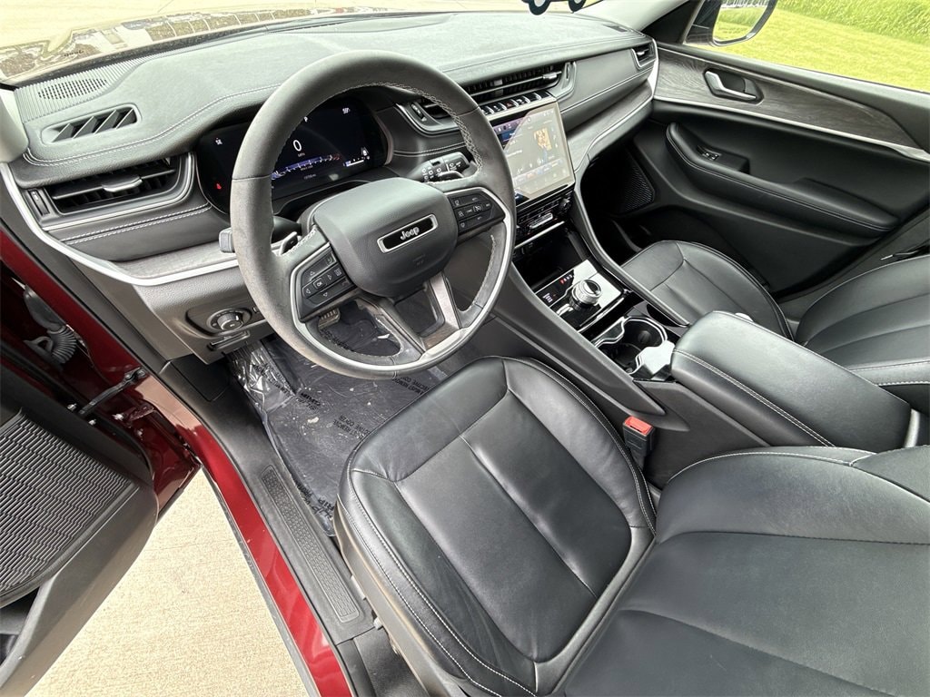 Used 2023 Jeep Grand Cherokee Limited with VIN 1C4RJHBG3PC517332 for sale in Vermilion, OH
