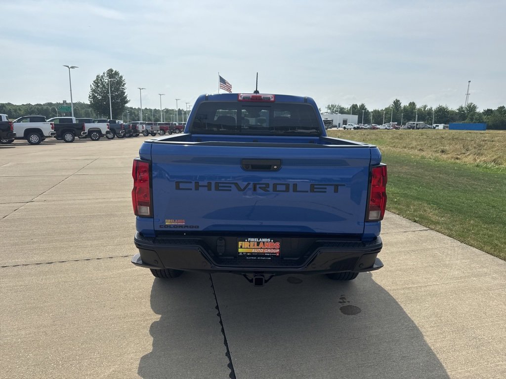 2026 Chevrolet Colorado Trail Boss photo 4