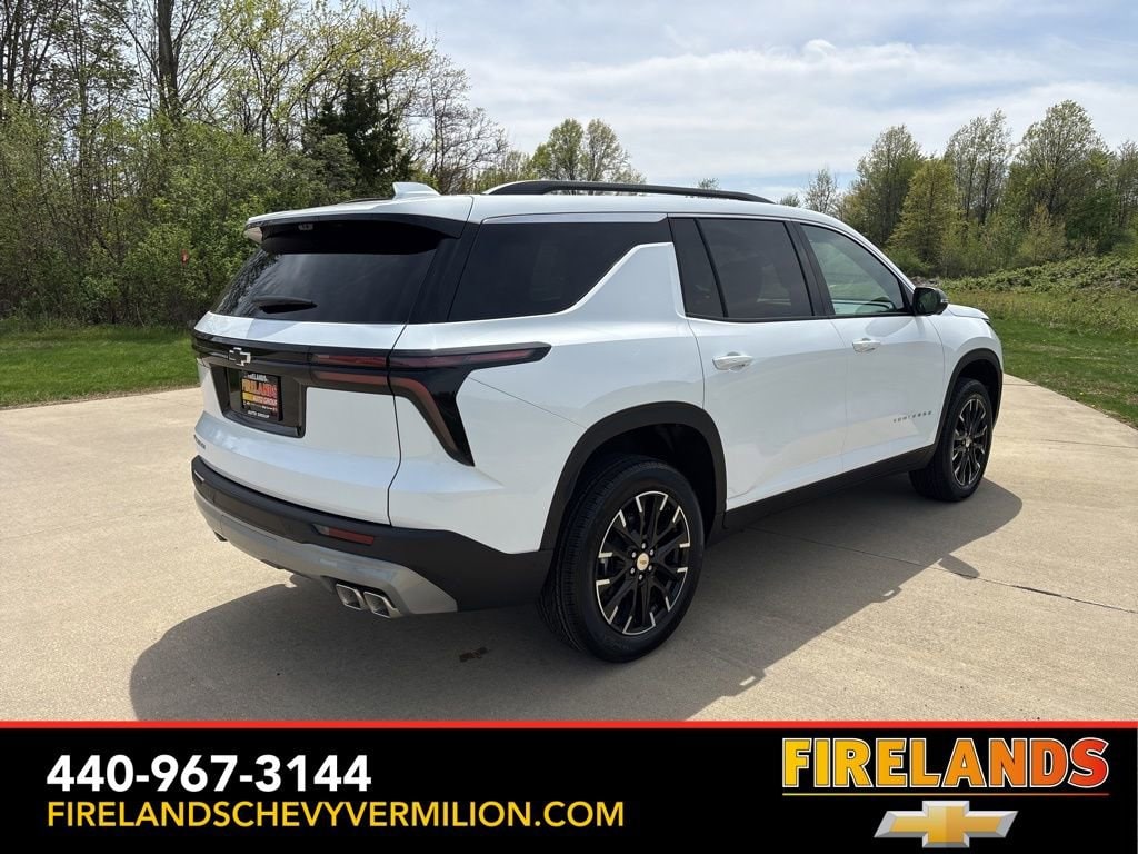 2026 Chevrolet Traverse LT - Photo 9