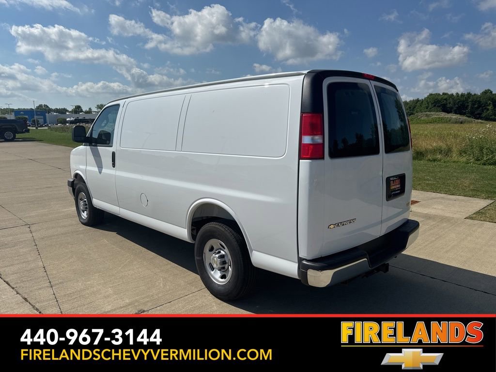 2025 Chevrolet Express Cargo Work Van - Photo 7