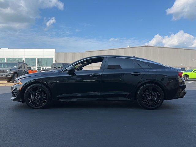 2022 Kia K5 GT-Line photo 4