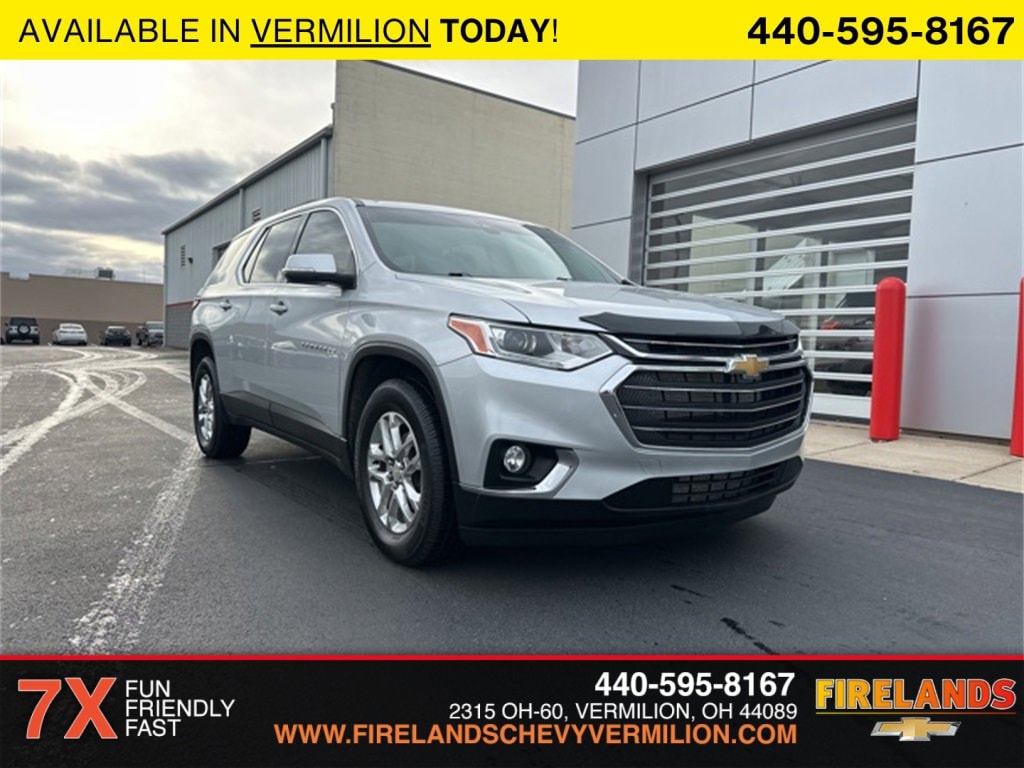 Used 2021 Chevrolet Traverse LT Cloth SUV