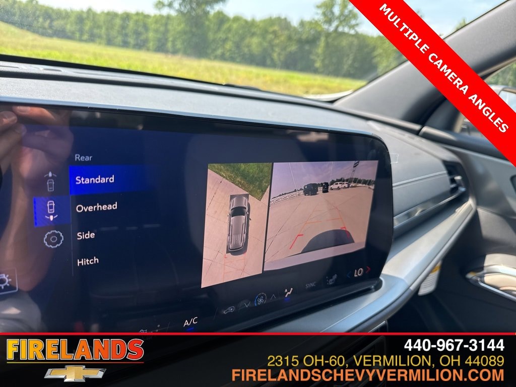 New 2025 Chevrolet Traverse LT SUV