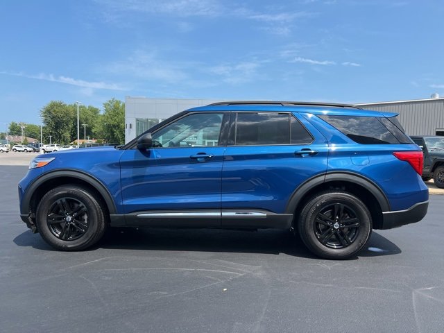 2022 Ford Explorer XLT photo 2