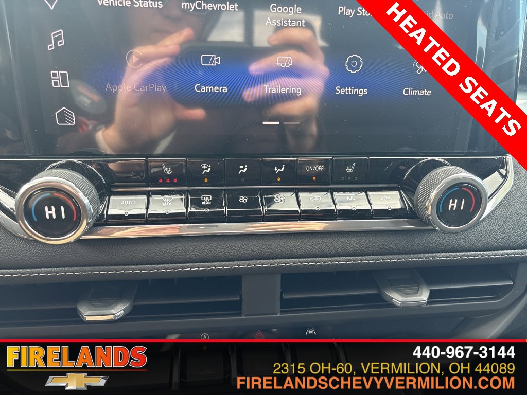 2026 Chevrolet Colorado LT photo 3