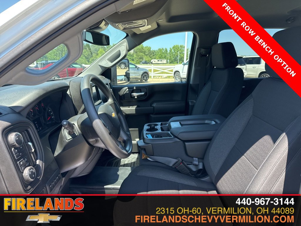 2024 Chevrolet Silverado 3500HD Work Truck photo 3