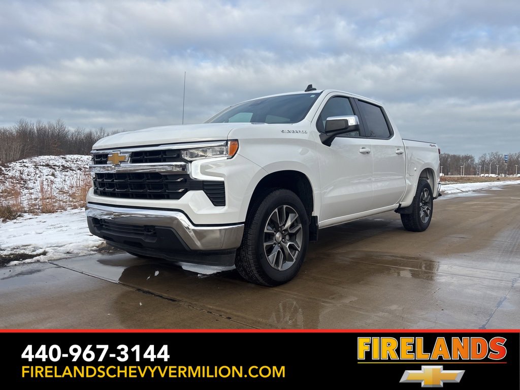 2025 Chevrolet Silverado 1500 LT's photo