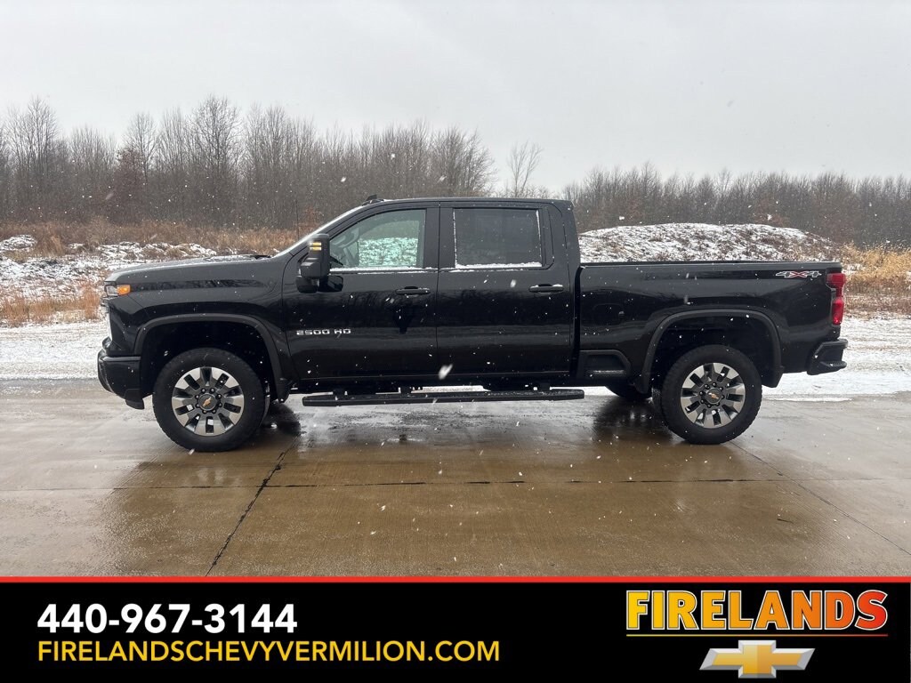 Used 2025 Chevrolet Silverado 2500 HD Custom Truck