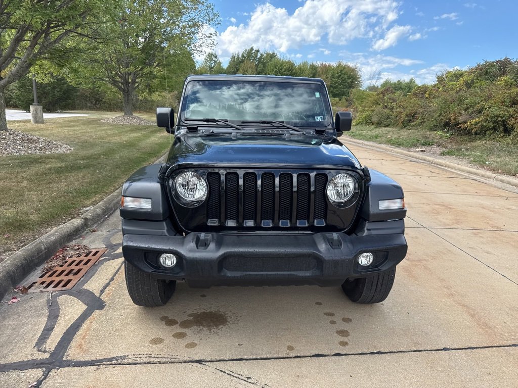 2021 Jeep Wrangler Sport S photo 2