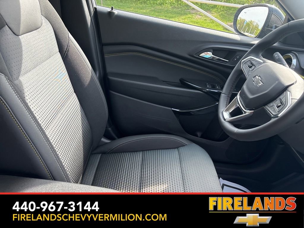 2026 Chevrolet Trax LT - Photo 27
