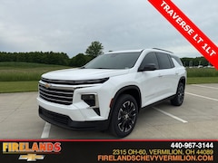 2025 Chevrolet Traverse LT SUV