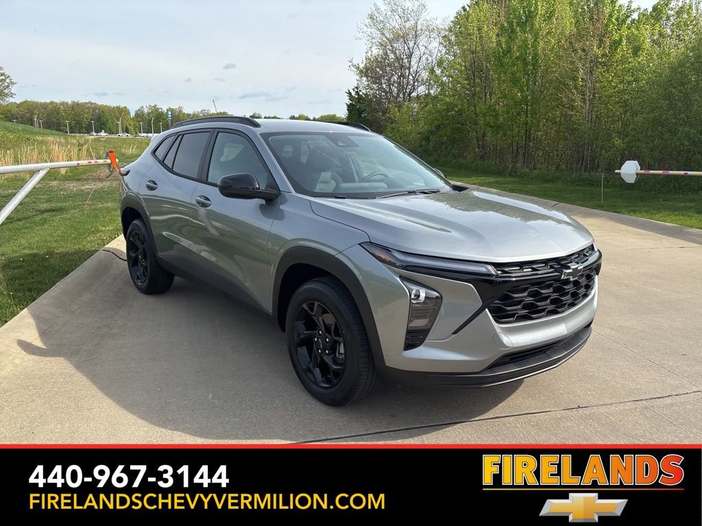 2026 Chevrolet Trax LT - Photo 10