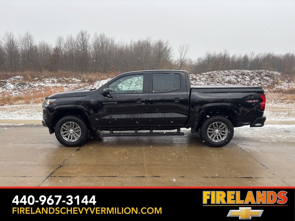 Used 2024 Chevrolet Colorado LT Truck
