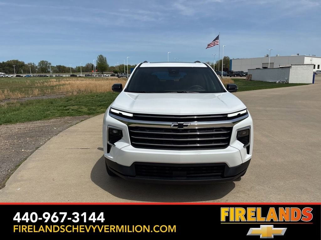 2026 Chevrolet Traverse LT - Photo 12