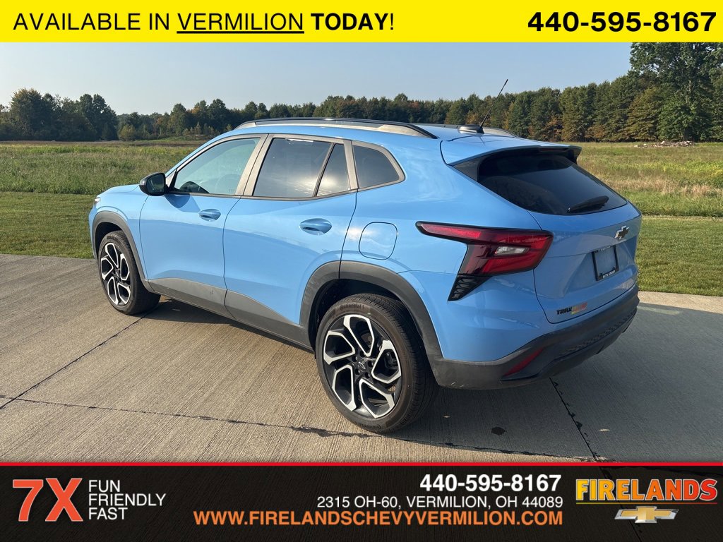 2024 Chevrolet Trax photo 3