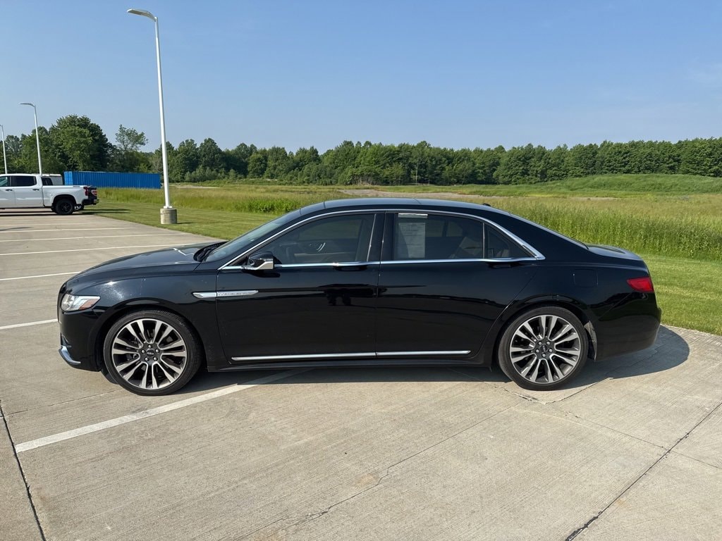 Used 2017 Lincoln Continental Reserve with VIN 1LN6L9NP7H5624335 for sale in Vermilion, OH
