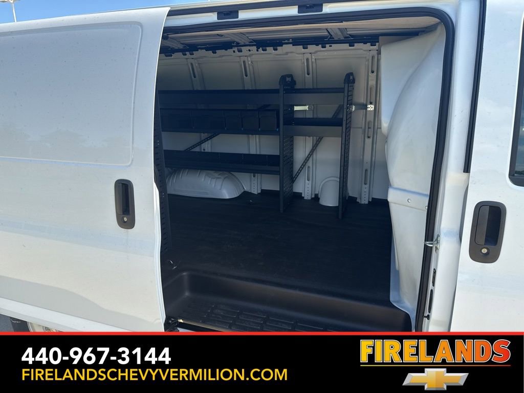 2025 Chevrolet Express Cargo Work Van - Photo 30