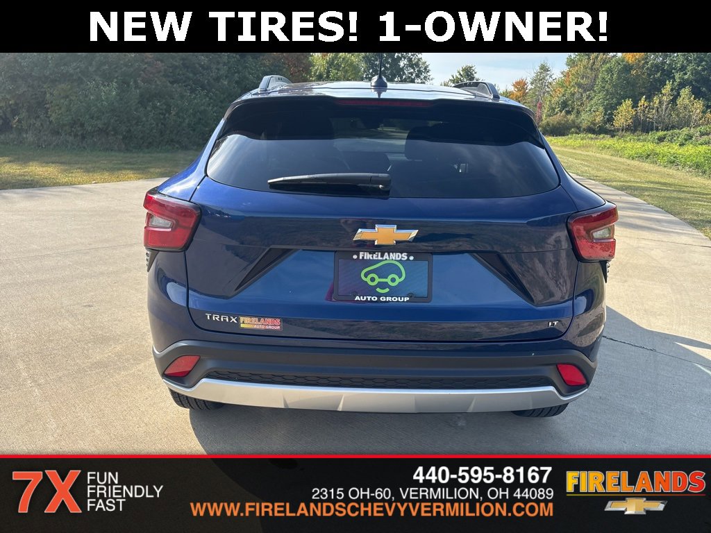 2024 Chevrolet Trax LT photo 4