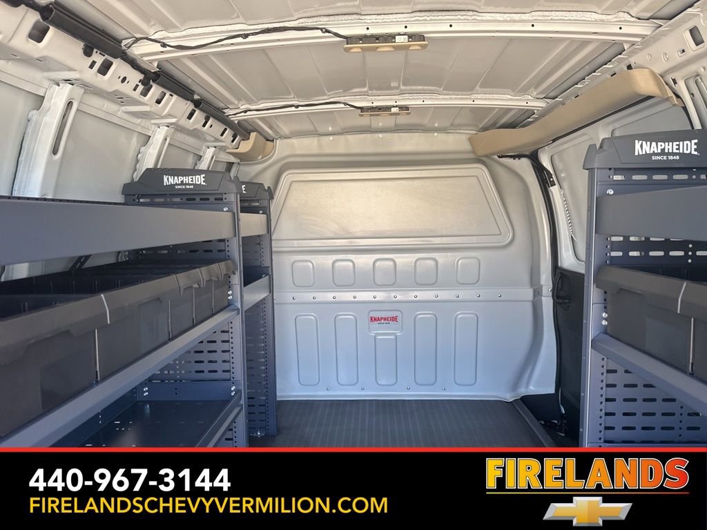 2025 Chevrolet Express Cargo Work Van - Photo 31
