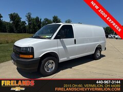 2025 Chevrolet Express Cargo 2500 WT Van
