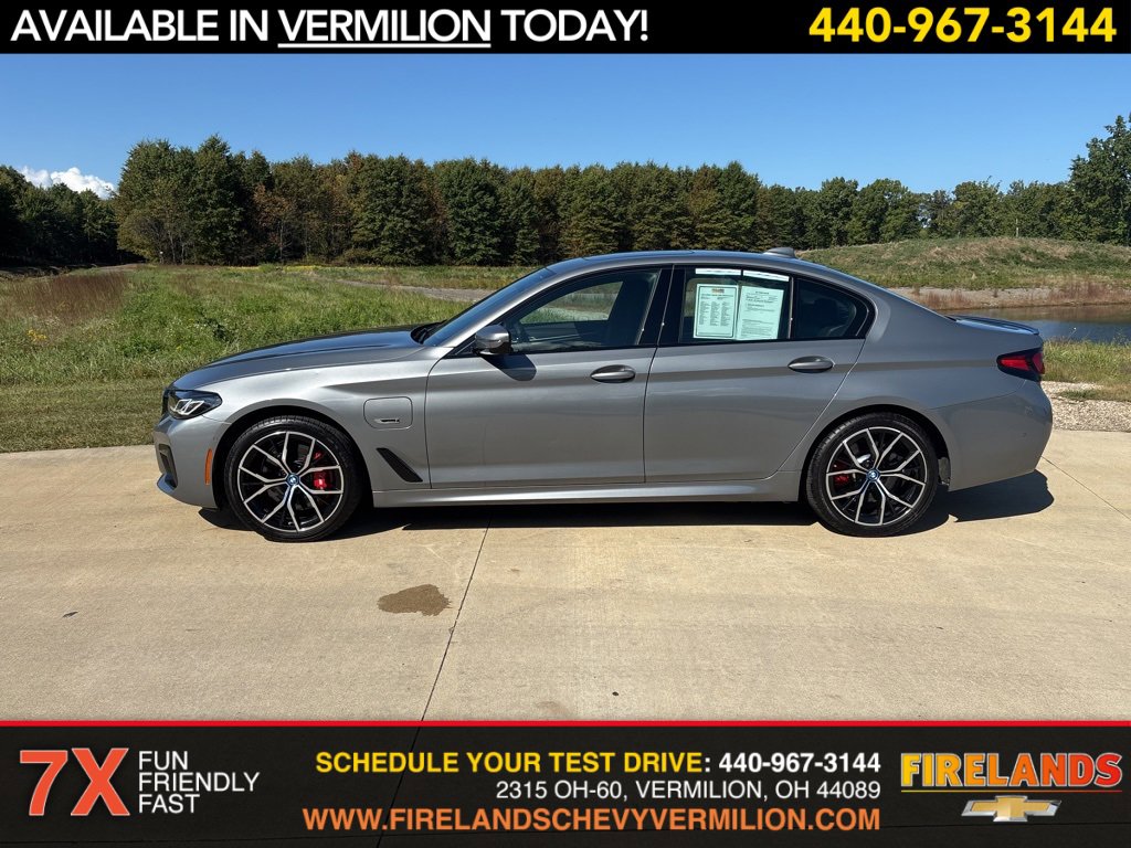 2023 Bmw 530e xDrive photo 2
