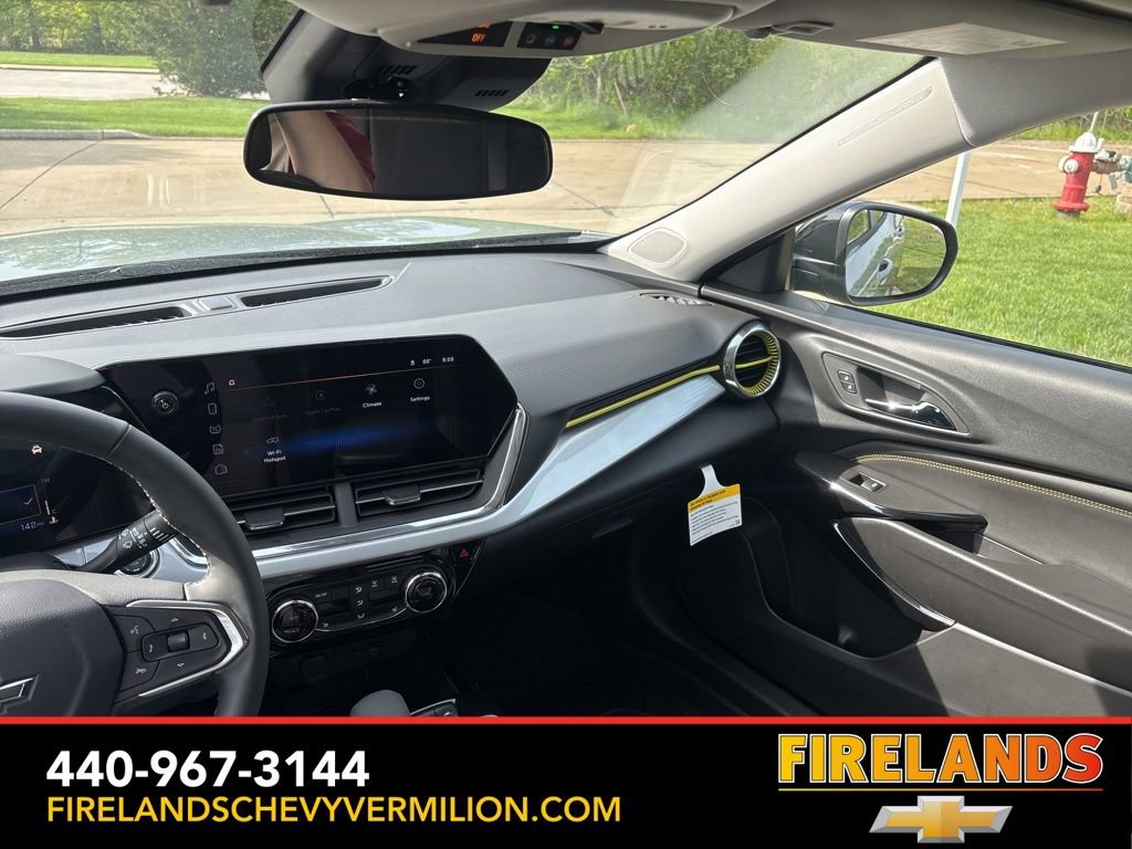 2026 Chevrolet Trax LT - Photo 40