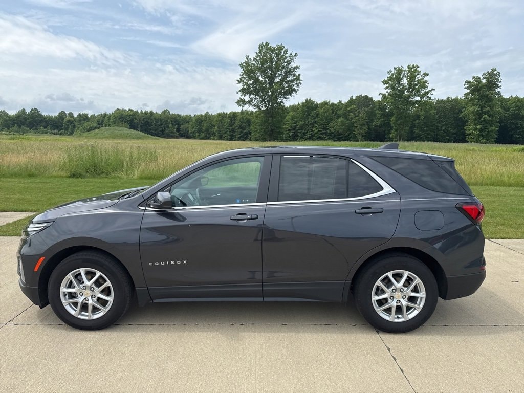Used 2023 Chevrolet Equinox LT with VIN 3GNAXKEG5PS115589 for sale in Vermilion, OH
