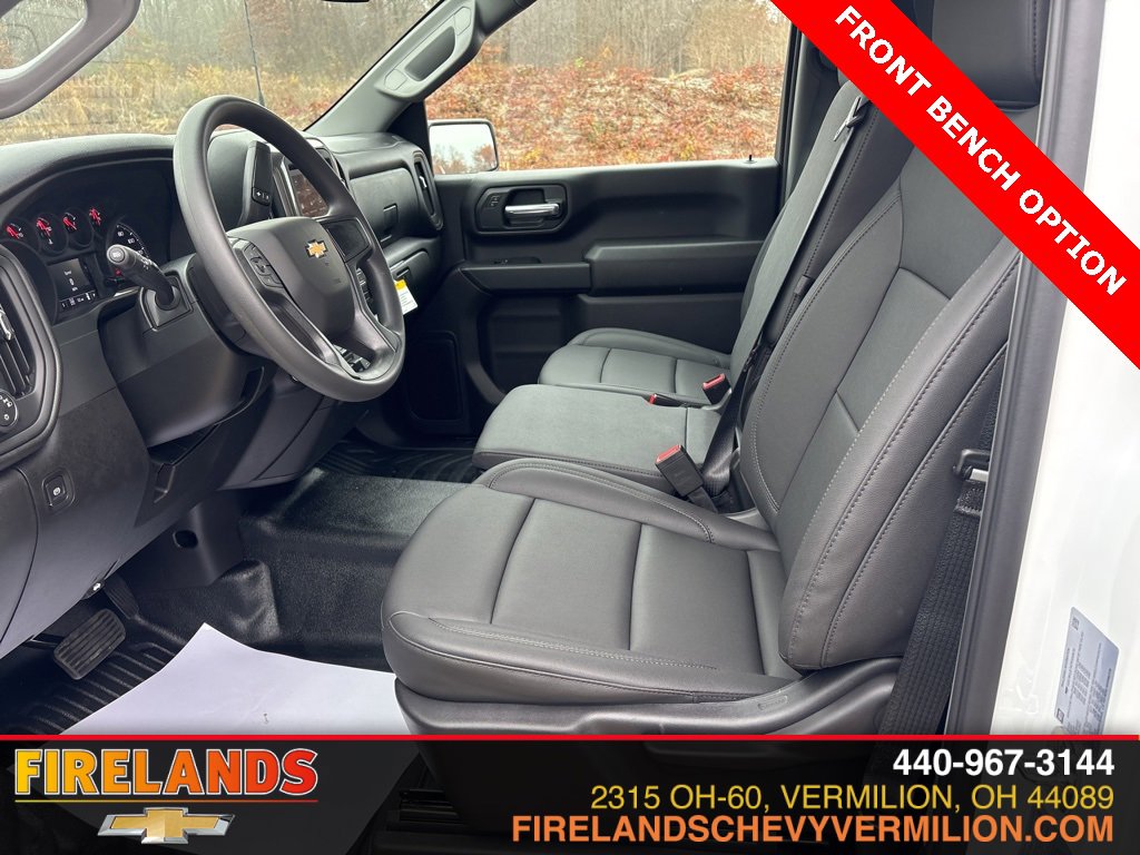 2026 Chevrolet Silverado 2500HD photo 3