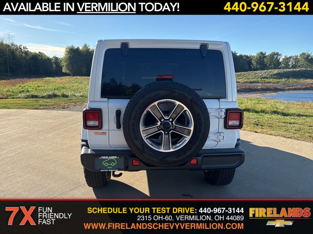 2022 Jeep Wrangler Unlimited Sahara photo 3