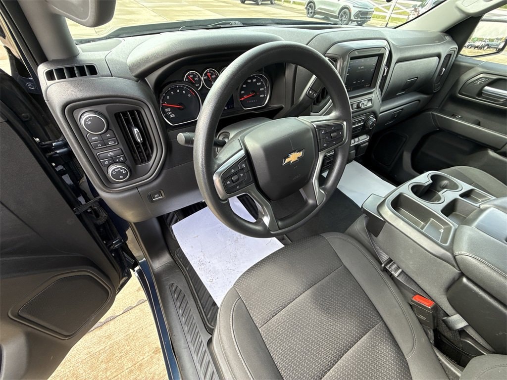 Used 2021 Chevrolet Silverado 1500 Custom with VIN 3GCPYBEK4MG470546 for sale in Vermilion, OH