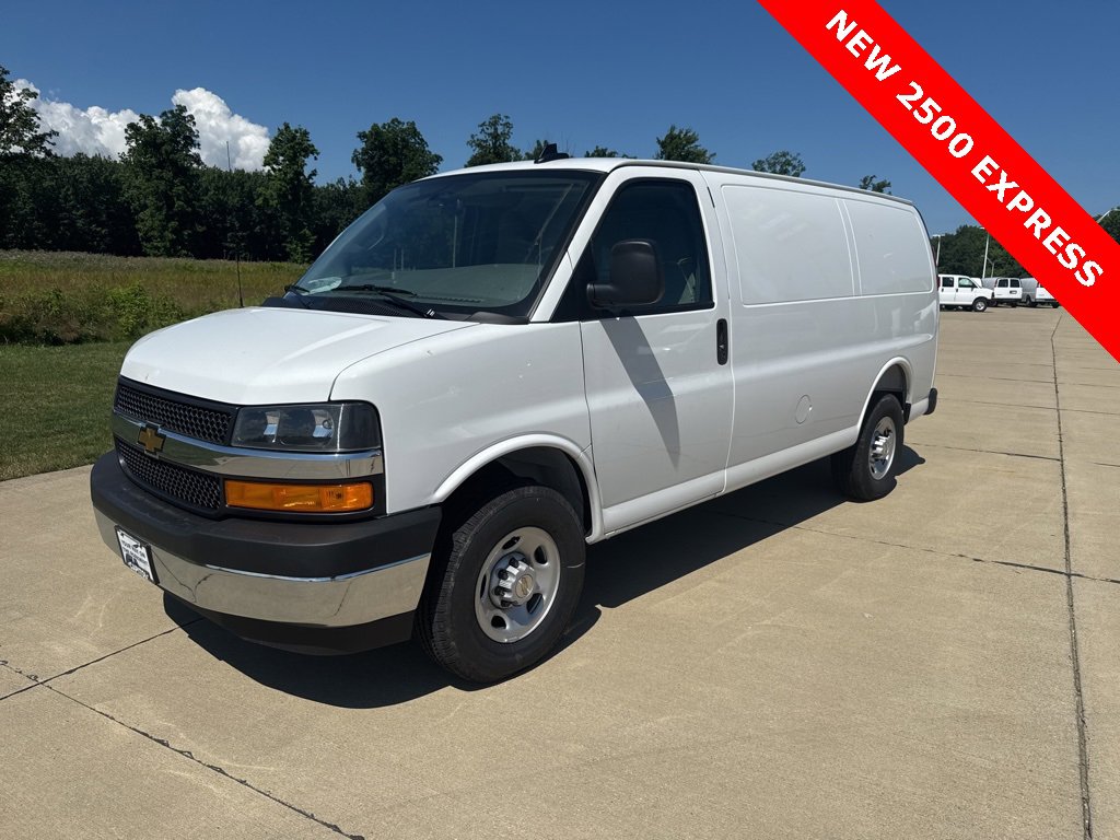 2025 Chevrolet Express Cargo Work Van's photo