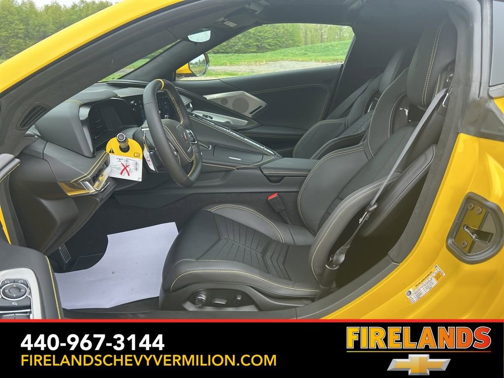 2025 Chevrolet Corvette 3LT - Photo 6