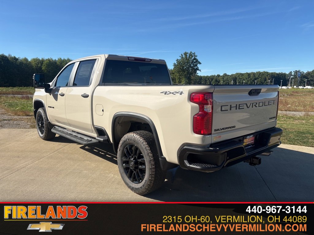 2026 Chevrolet Silverado 2500HD Custom photo 3