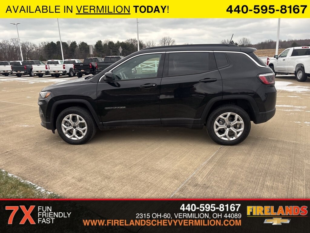 Used 2025 Jeep Compass Latitude