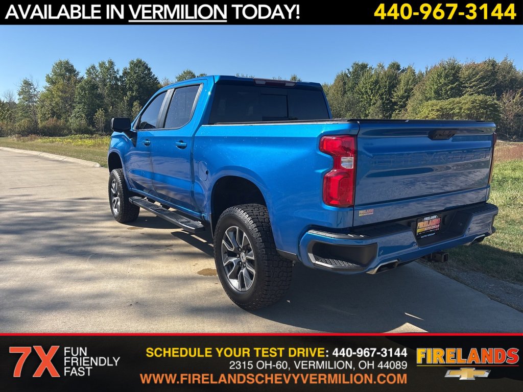 2022 Chevrolet Silverado 1500 RST photo 3