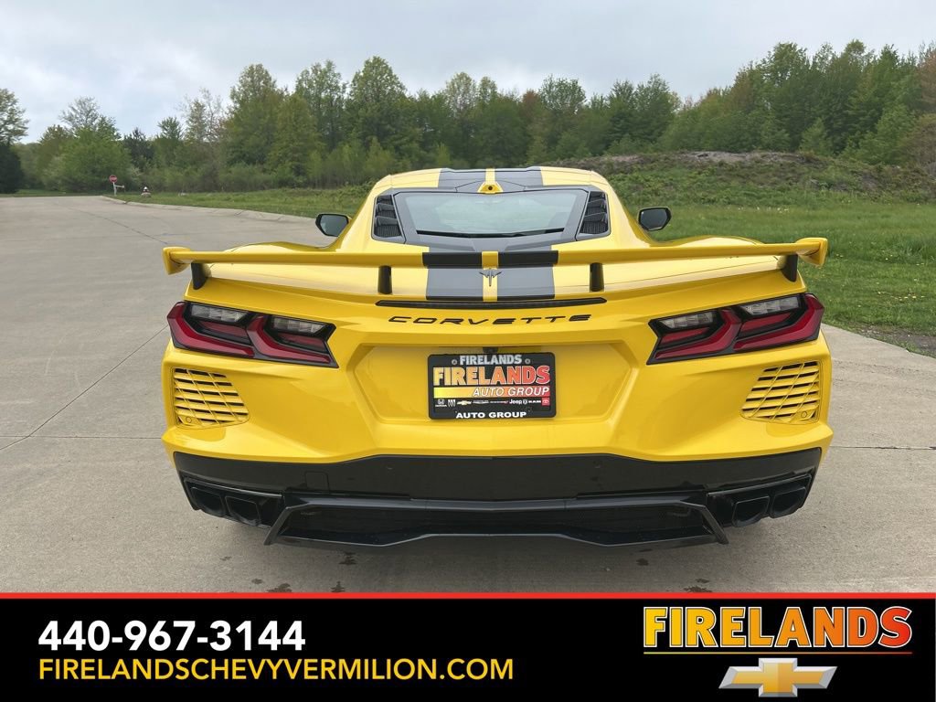 2025 Chevrolet Corvette 3LT - Photo 10