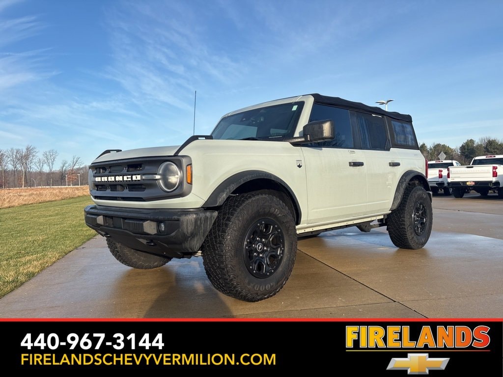2022 Ford Bronco 4-Door Big Bend's photo