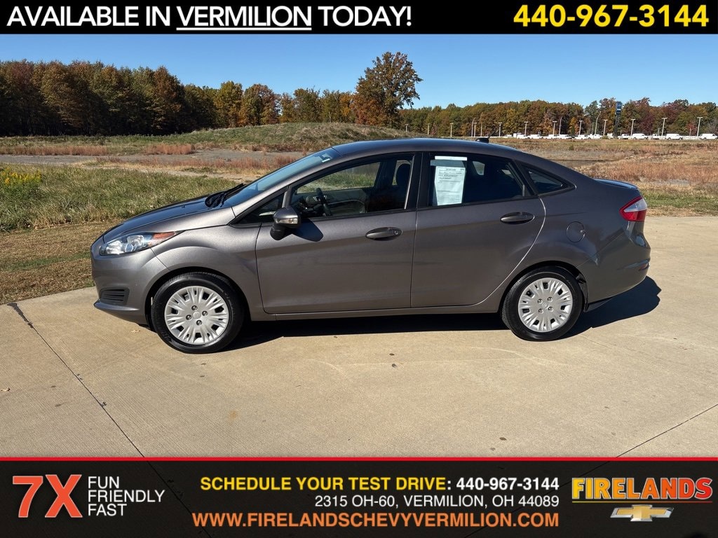 Used 2014 Ford Fiesta SE Sedan