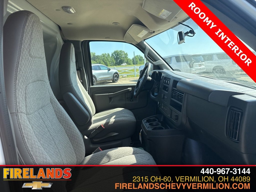 New 2025 Chevrolet Express Cargo 2500 WT Van