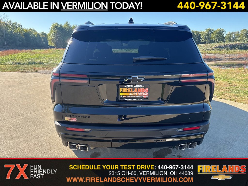 2026 Chevrolet Traverse photo 4